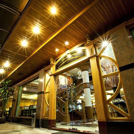 Zaza Hotel Самутпракан Екстер'єр фото