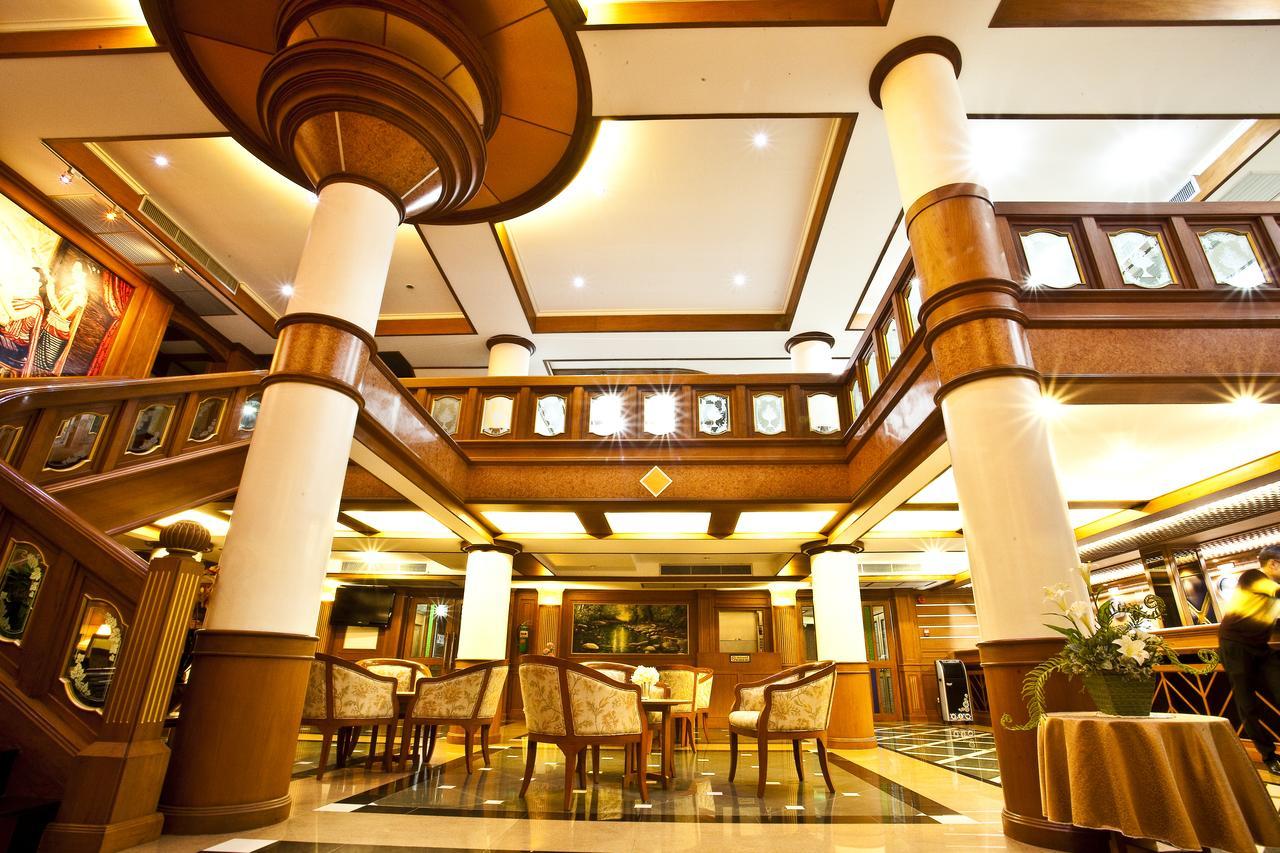 Zaza Hotel Самутпракан Екстер'єр фото