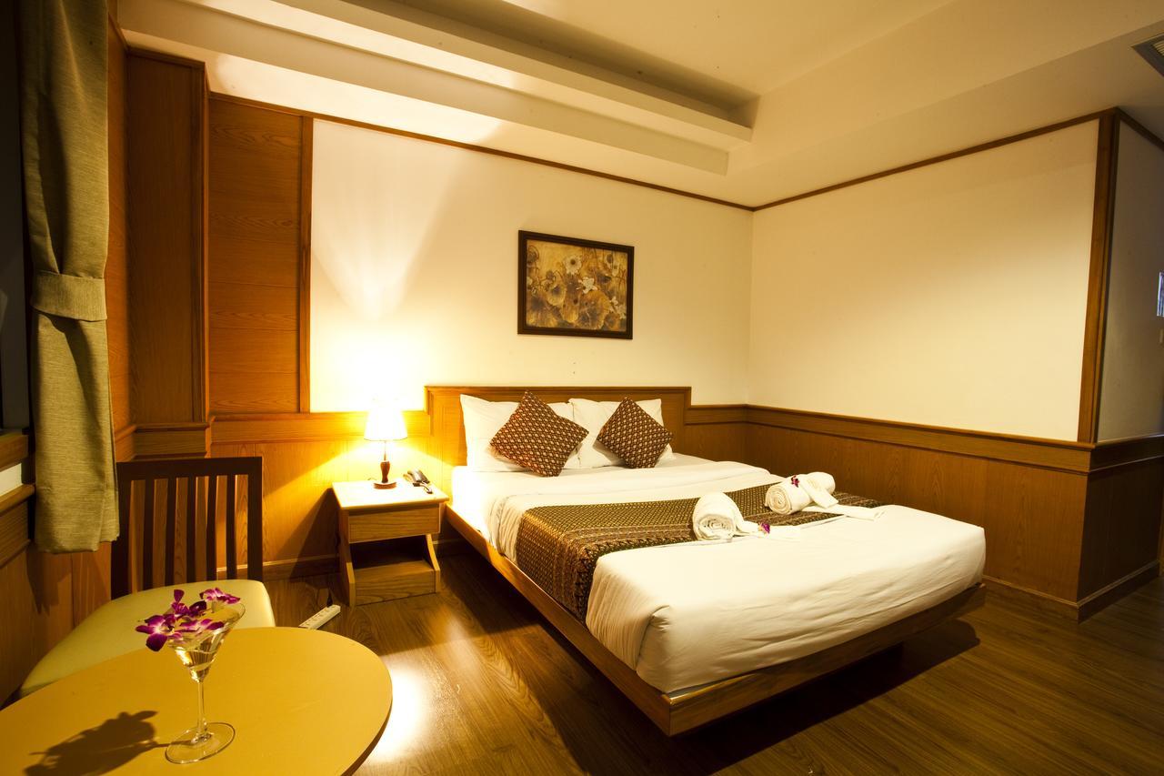 Zaza Hotel Самутпракан Номер фото